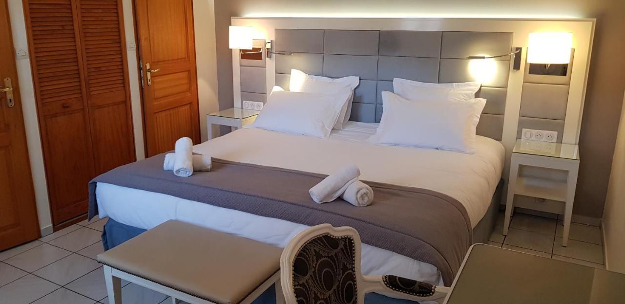 Logis - Hotel & Restaurant "L'Envie Des Mets" 朗杜弗里埃尔 外观 照片